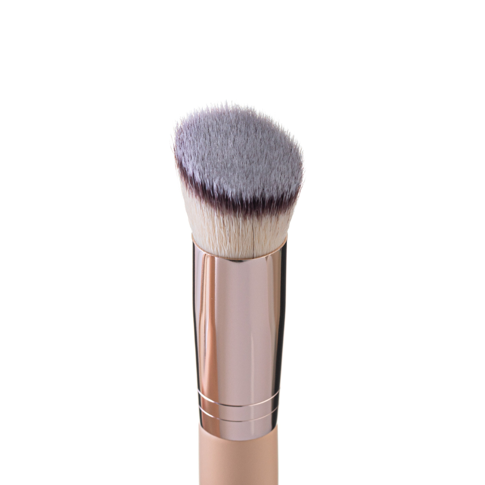 Neverti Angled Foundation Brush NP150.F06